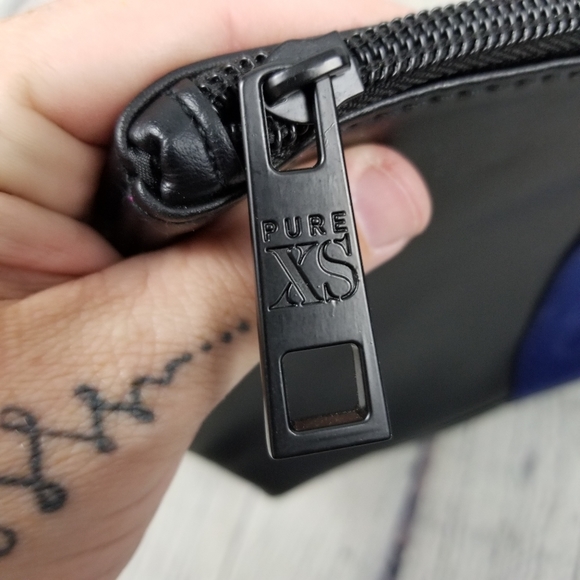 PACO RABANNE | zip close makeup pouch - Picture 4 of 6